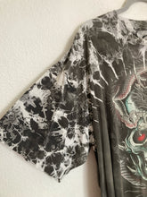 Load image into Gallery viewer, L/XL Vintage Y2K skull piercing all over print tee