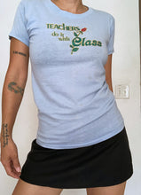 Load image into Gallery viewer, Vintage 80&#39;s TEACHERS Do It With Class &nbsp;tee tshirt 50/50
