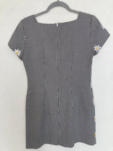 Vintage gingham daisy embroidered mini dress