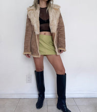 Load image into Gallery viewer, Vintage Y2K fur collar winter jacket