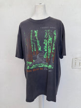 Load image into Gallery viewer, L/XL Vintage Christ School Here There Be Dragons tee