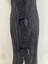 Load image into Gallery viewer, FREE SHIPPING: Pleated ruffle maxi dress