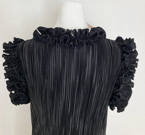 FREE SHIPPING: Pleated ruffle maxi dress