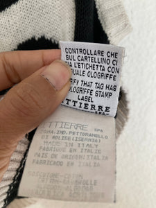 D&G Dolce and Gabbana Vintage logo knit crop top