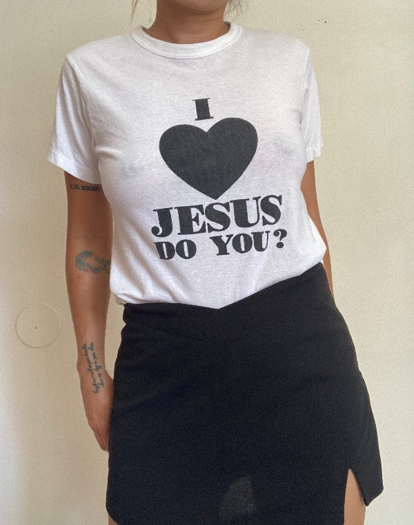 Vintage I Love Jesus Do You? slogan tee