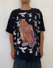 Load image into Gallery viewer, XXL/XL Vintage Praying Hands all over print tee