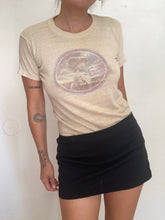 Load image into Gallery viewer, Vintage 80&#39;s ET paper thin tee  50/50